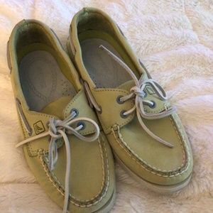 Sperry boat shoes